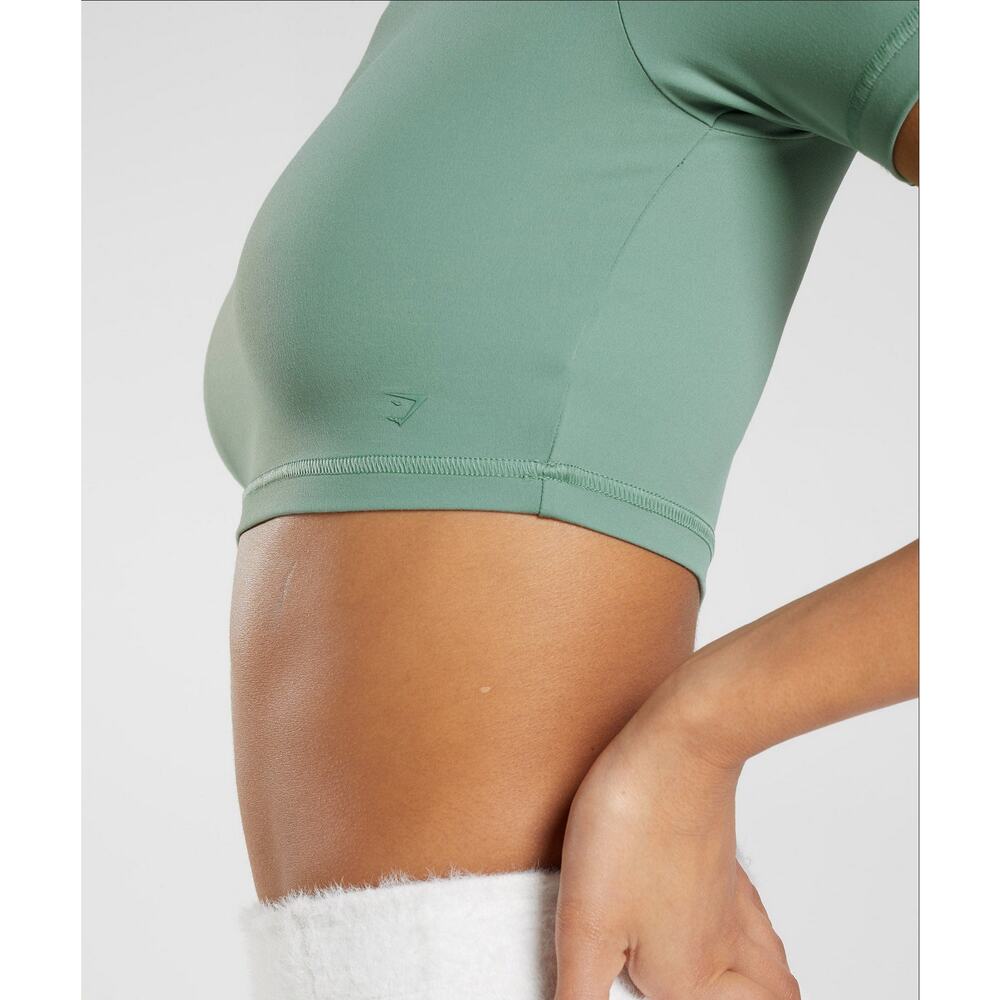 Gymshark DNU Whitney Short Sleeve Crop Top - Leaf Green - S - Picture 6 of 6